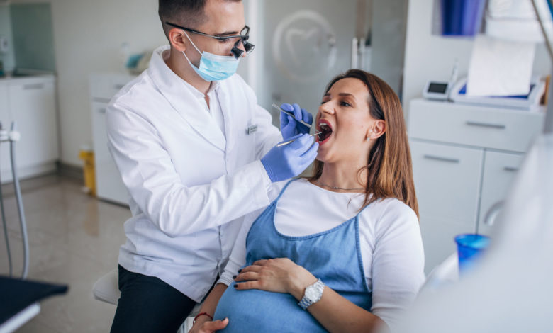 الحمل والذهاب لطبيب الأسنان